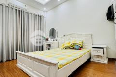 Siêu hiếm nhà phùng khoang, ô tô tránh kinh doanh đỉnh 61m2x 4t, mt 4.5m, chỉ 6.5 tỷ.