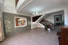 Cần tiền bán nhà 5 phòng ngủ đường xe hơi né nhau ngay phù đổng thiên vương, p8, đl