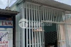 Bán nhà cấp 4 1tỉnh lộ 10 dt 4x20 shr 3pn