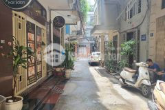 Bán nhà phố láng hạ, phân lô, ô tô vào nhà, nhà mới ở ngay