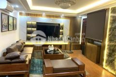 Cần bán nhà gấpcầu giấyba đình ô tô đỗ cửadt 52m5tầng gía 5 tỷ xx