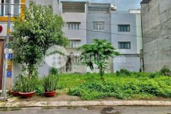 Chính chủ cần bán lô đất nằm trong tttm biconsi uyên hưng.