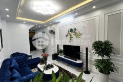 Bán nhà đường láng, lô góc, mt 3.6m, 4tầng, dt 40m2, gía 4.3 tỷ