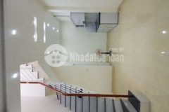 Cần bán nhà mới làm song