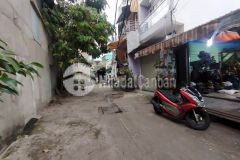 Gấp bán nhà hẻm xe tải ngay ngã 4 bốn xã kinh doanh dt 57m2 chỉ 4..tỷ