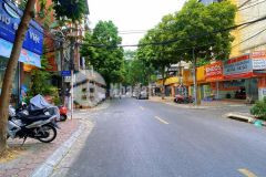 Nhà đẹp trung tâm mộ lao 50m2x5t, mt4m. ngõ ôto thông. giá 6,5 tỷ.