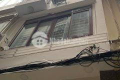 Bán nhà 6 tầng 37m2 đẹp ở luôn ngõ 1194 láng giá 5,5 tỷ. lh 0912442669