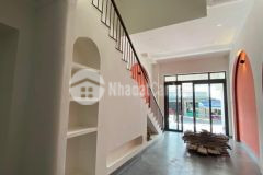 Căn nhà mặt tiền trung tâm pleiku xây tâm huyết nhưng vì cần tiền nên chuyển nhượng lại cho chủ mới.