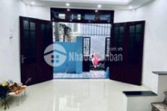 Bán nhà đầu đường võ chí công lạc long quân 33m2