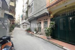 Bán nhà c4 phân lô ô tô tránh,mai dịch,cầu giấy,55m,giá chỉ 7 tỷ.lh 0966866250