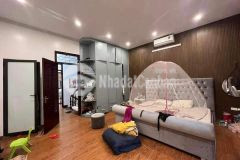 Bán nhà đẹp nguyễn khang,cầu giấy,2 thoáng,50m,5t,5m giá chỉ 6.3 tỷ.lh 0966866250