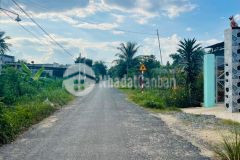 Chính chủ bán lô đất tây ninh giá rẻ mặt tiền nhựa ngay trung tâm giá 4xxtr sổ sẵn