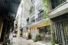 Nhà đẹp chùa láng 40m2x5t vị trí cực đẹp tiện nghi cực chất chỉ 4,3 tỷ