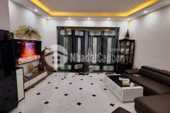 Bán gấp nhà vạn phúc hà đông. 45m2, 2 mặt tiền, 7 chỗ đỗ cửa, nở hậu. 4.2 tỷ