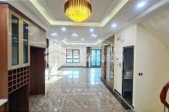 Nhà đẹp cầu giấy 60m2 x 7t gara thang máy khu vực đẳng cấp 16.8 tỷ