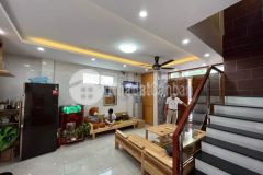 Bán nhà 96m2 2 lầu 6x16 12tỷ nguyễn kiệm p9 phú nhuận