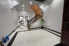 Bán nhà phố khuất duy tiến thanh xuân, ô tô đỗ kinh doanh, 36m2 4t hơn 5 tỷ.