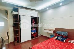 Cần bán gấp căn mặt ngõ 115 đội cấn chỉ 3 tỷ nhà 5 tầng gần 30m