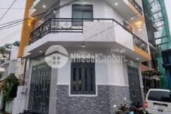 Nha mơi 100 2mt hem oto thông p12 go vâp