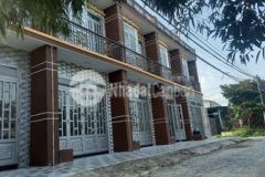 5 căn nhà ngay thị trấn đức hòa shr dt 300m²