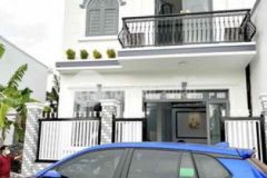 Nhà 1 trệt 1 lầu sau lưng công viên mậu thân tpvl