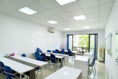 Cho thuê mặt bằng đường d1 kdc him lam quận 7, dt 5x20, giá thuê 17trtháng lh 0966937948