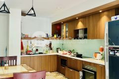 Bán nhà hxh lý thường kiệt, tân bình, 5 tầng, mặt tiền 8m, giá rẻ