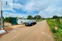 Đất đá bạc ngay khu dân cư lan anh 10 dân cư đông