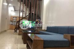 Bán nhà cầu giấy hồ 45m lô góc gần phố hơn 5 tỷ