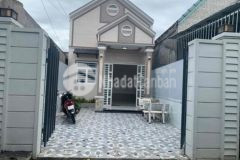 Cần bán gấp nhà mái thái gần đh tây đô