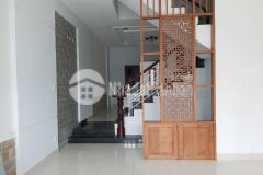 Nhà hẻm 9m, xây dựng 4 lầu st 8pn 6wc, vị trí kd
