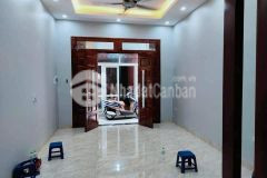 Bán nhà mặt phố lĩnh nam, hoàng mai, kinh doanh, sổ đỏ 130m, mt 5m, 10,5 tỷ. lh 0975149605.