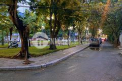 Siêu vip 9.5 tỷ 60m2 ô tô dừng đỗ tặng nội thất phố vạn bảo, quận ba đình view vườn hoa