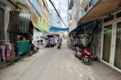 Bán gấp, hxh, lạc long quân q.tb, 4,2 x 8m, nh 6m, 5 lầu, 5 tỷ.