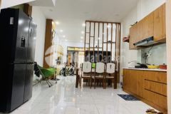 Bán gấp đi mỹ phạm văn chiêu gò vấp nhà đẹp 3 lầu, dt 4x10m giá chỉ 5.2 tỷ