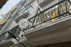 Cho thuê nhà ngõ tứ liên, dt 43m x 5 tầng, mt 4.5m, giá 16trtháng tl