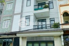 Cho thuê nguyên căn nhà mặt tiền gần chợ kdc 586