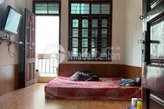 Bán gấp nhà giáp nhất 28m 2.85 tỷ. 0986379956