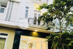 Cho thuê nhà nhà trệt 2 lầu 1 sân thượng khu văn hóa tây đô