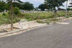 Bán lô trục bắc nam đường 9m5 lề 8m sạch đẹp