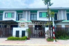 Bán nhà 2 tầng suncasa trung tâm kcn vsip2