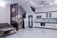 Bán nguyễn khang cầu giấy. 30m x5t,mt 5m. gía 5,25 tỷ.