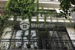 Trân cung nha đep cưc net 33m2 4.5 tâng 3.2 ty