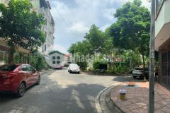 Bán nhà phố cổ linh, 2 mặt đường, ô tô tránh, vỉa hè, 80m2 mt 5m chỉ 9.6