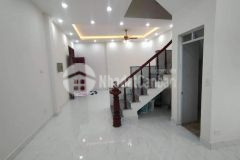 Cần bán nhà phố việt hưng lb đập hộp ở ngay nhiều tiện ích dt50m2, mt5.4m, 3 tỷ.