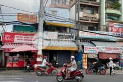 Nhà mặt tiền chợ minh phụng