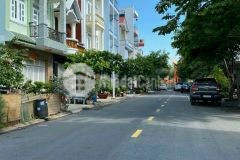 Ngay tttm gigamall, biệt thự 2 lầu 1 trệt, dt gần 200m2, giá đẹp hơn 11.0 tỷ.