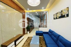 Bán nhà doãn kế thiện 42m, 5 tầng, mặt tiền 4.0m, giá chào 4.500. siêu hiếm chủ cần tiền nên bán