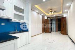 Chủ nhà phá sản bán gấp nhà đội cấn ba đình 40m2 5 tầng full nội thất nhỉnh 4 tỷ ba gác tránh