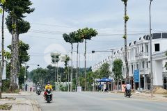 Chính chủ cần bán nhà tân uyên, 1 trệt 2 lầu. đầu tư, nhà ở, nhà kinh doanh. 72m2